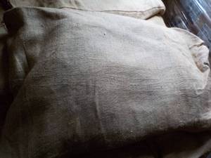 lot 323 image: 19 Gunny Sacks...