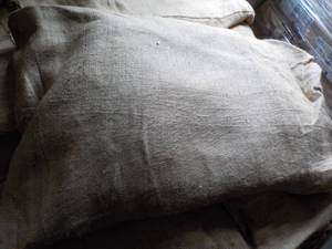 lot 324 image: 19 Gunny Sacks...