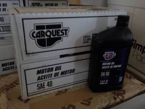 lot 327 image: 12 Qt Bottles Carquest Motor Oil SA...