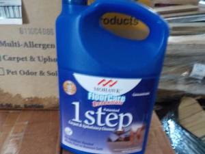 lot 334 image: 96 oz Jug Mohawk 1 Step Carpet and ...