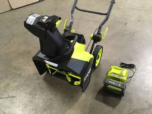 Ryobi 40V HP Brushless 18 in. Single-Stage Cordless Electric Snow Blower with 6.0 Ah Battery and Charger open customer return see pictures