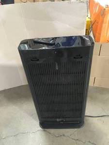 lot 32 image: Shark Air Purifier 6 True HEPA with Advanced Odor Lock slight damage open box customer return see pictures