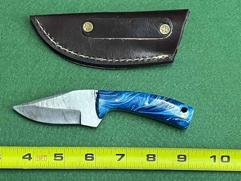 Damascus Steel Knife With Custom Handle & Leather Sheathe