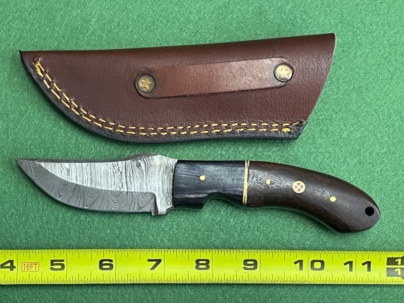 Damascus Steel Knife With Custom Handle & Leather Sheathe