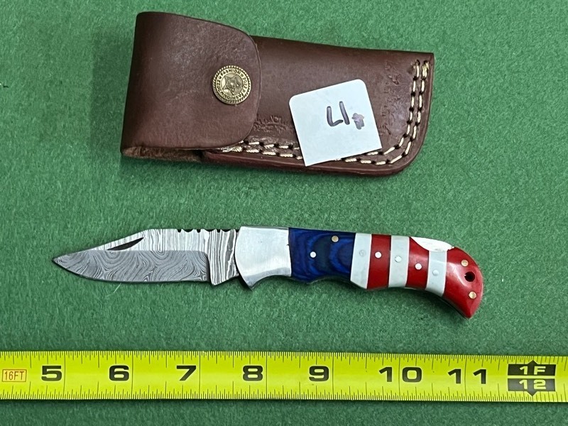 Damascus Steel Knife With Custom Handle & Leather Sheathe