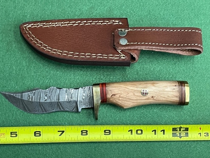 Damascus Steel Knife With Custom Handle & Leather Sheathe