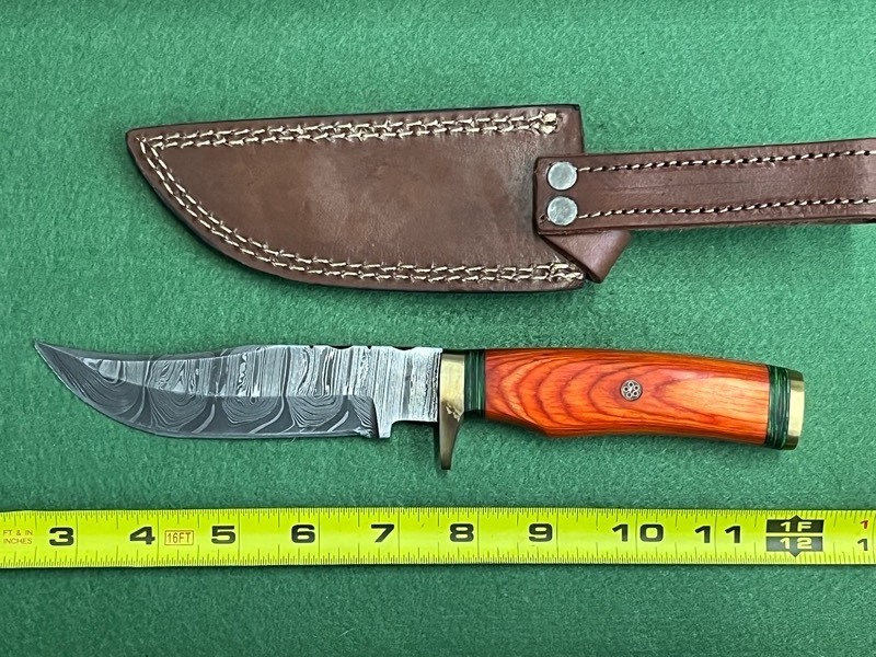 Damascus Steel Knife With Custom Handle & Leather Sheathe