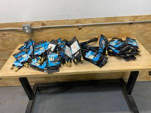 lot 15 image: JR PRODUCTS- Lot of 07-30935 48 OEM LP Supply Hoses