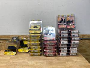 lot 65 image: Lot of 32 Gun Holsters