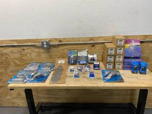 lot 73 image: Lot of Miscellaneous Boating Related Items
