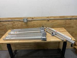 lot 92 image: SHADEMATE Lot of 1-14 Adjustable Struts (34041807)