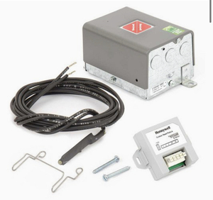 lot 97 image: HONEYWELL L7224R1000 120 Vac Oil Electronic Aquastat Controller with Outdoor Reset Module