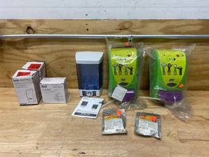 lot 130 image: Commercial Bathroom Supplies