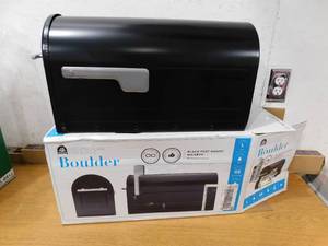 lot 39 image: Architectural Mailboxes Boulder Black, Large, Steel, Post Mount Mailbox with Silver Handle and Flag