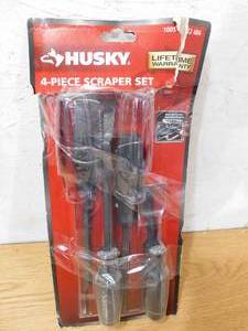 lot 54 image: Husky Scraper Set (4-Piece)