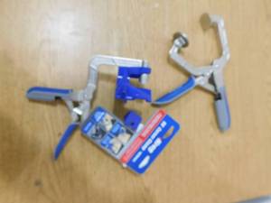 lot 63 image: Corner Clamp with Automaxx