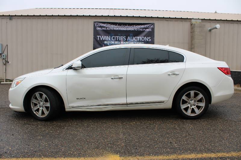 2010 Buick Lacrosse CXL - AWD