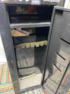 8 Gun Double Locking Cabinet