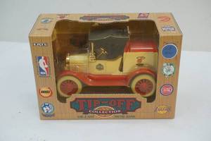Ertl Miami heat coin bank truck