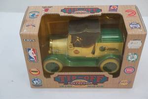 Ertl Dallas mavericks coin bank truck