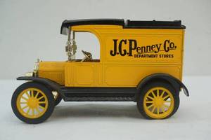 Ertl 1913 model t van coin bank