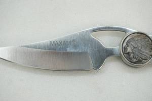 Maxam knife