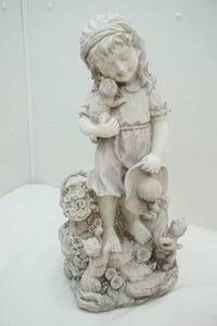 garden statue