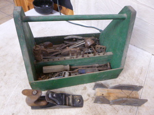 lot 46 image: Wooden Toolbox with Tools