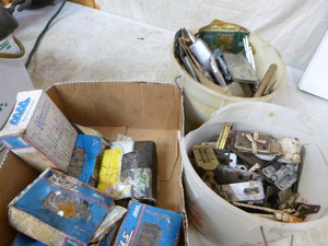 lot 63 image: Miscellaneous Hardware