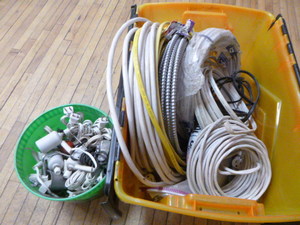 lot 80 image: Miscellaneous Electrical Items