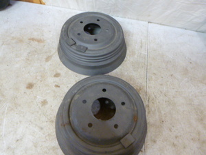 lot 85 image: 2 Hub Covers