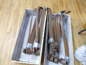 lot 90 image: Vintage Metal Table Legs