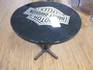 lot 144 image: Harley-Davidson Round Table