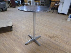 lot 149 image: High Top Round Table