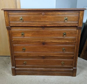 Vintage 4-Drawer Wood Dresser Chest