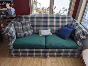 Hammary A La-Z-Boy Company Plaid Sleeper Loveseat