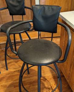 lot 11 image: Set of Four Counter Height Swivel Stools
