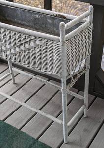 White Wicker Plant Stand