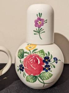 Pretty Floral Pottery