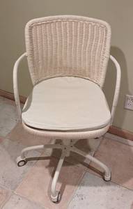 Rolling White Wicker Office Chair