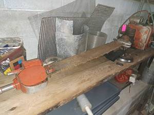 lot 5 image: 1946 Keikhaefer KB7-AY Mercury 11hp Gas 2-man Chain Saw