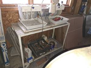 lot 11 image: Diamond Pacific Titan Rock Polisher with Stand