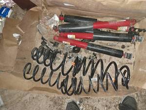 lot 27 image: Jeep Rough Country Suspension System - Springs, Shocks, Hardware