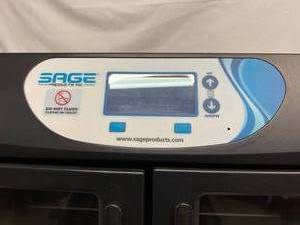 lot 26 image: SAGE 7938 COUNTER TOP PATIENT PERSONAL COMFORT CLEANING 28 COUNT SLOTS WASHCLOTH TOWEL WARMER HEATER - LIKE NEW CONDITION - GREAT FOR OTHER PURPOSES AS WELL