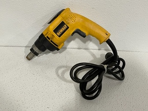 DeWalt VSR Drywall Screwdriver
