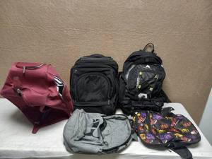 lot 58 image: (5) BACKPACKS