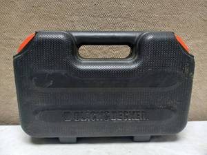 lot 65 image: BLACK AND DECKER ROTARY SAW