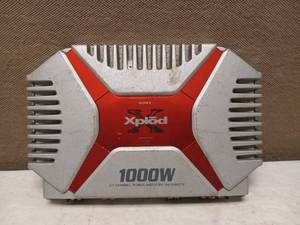 lot 71 image: SONY XM 2165GTX 1000W 2 CHANNEL CAR AMPLIFIER