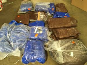 Mix Lot of Tarps Various Colors and Sizes Review all pictures