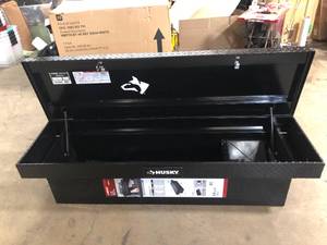 Husky 71.36 in. Matte Black Aluminum Full Size Crossbed Truck Tool Box Customer return Review all pictures